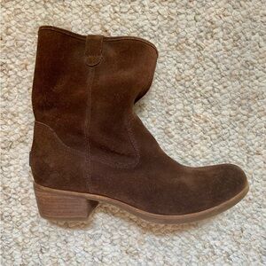 UGG Brown Suede Ankle Boots